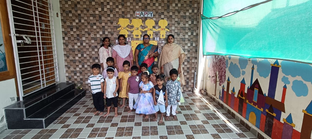 Drizzling Preschool students in costume for a school event